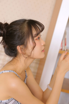 粗长巨龙挤进美妇