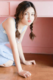 少女爱上姐姐同人文